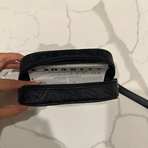 NWOT Oakley Feedback Prizm Sunglasses Black - Picture 8 of 10